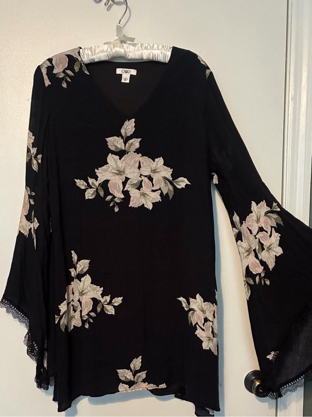 Cato Dark Navy Blue Scoop-Neck Dress with Soft Floral Accents and Poet Sleeves